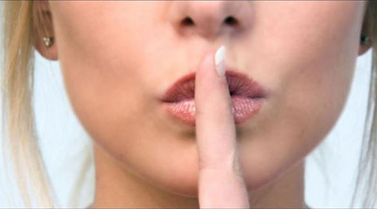 6 عبارات تجنبي قولها لزوجك